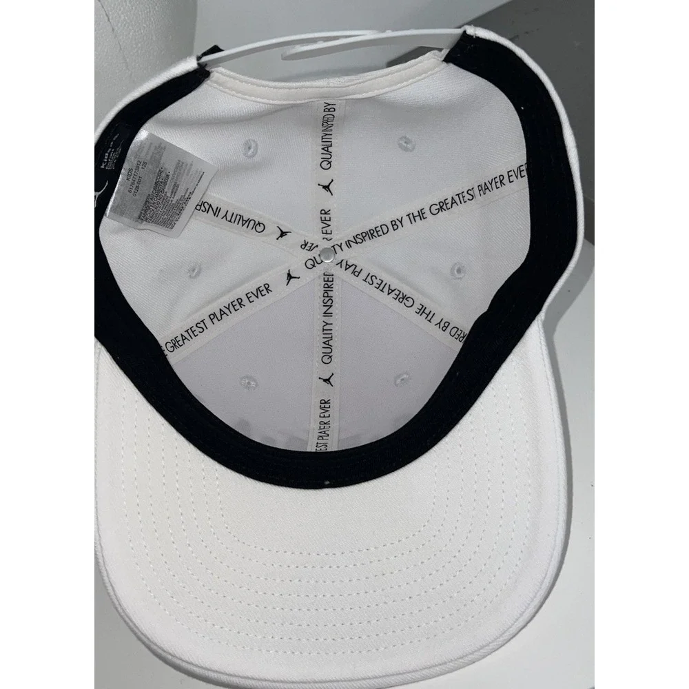 (8)Nike Air Jordan Kids Hat White Snapback Cap Jumpman  Boys Logo Size 8-20